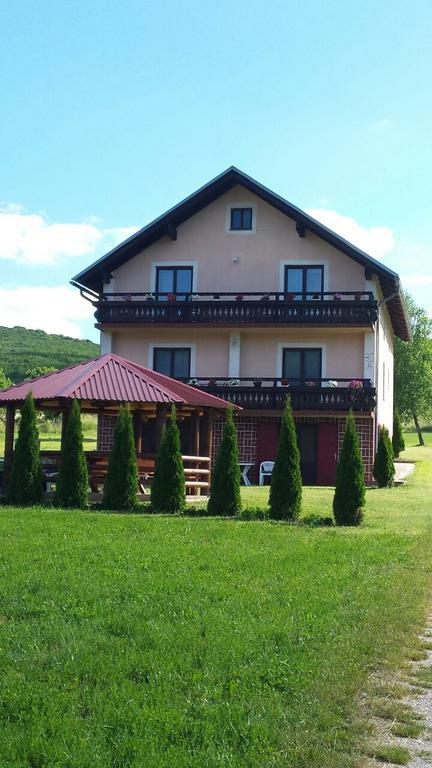 Jelena Hotel โคเรนนิซา ภายนอก รูปภาพ